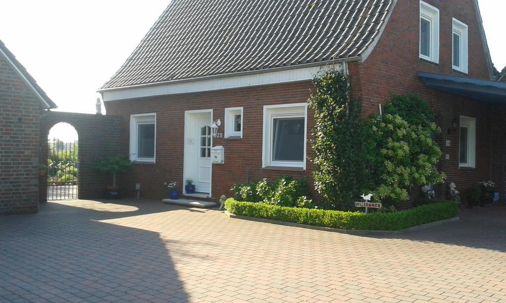 Ferienwohnung-Am-Deichtor Dornumersiel Bagian luar foto